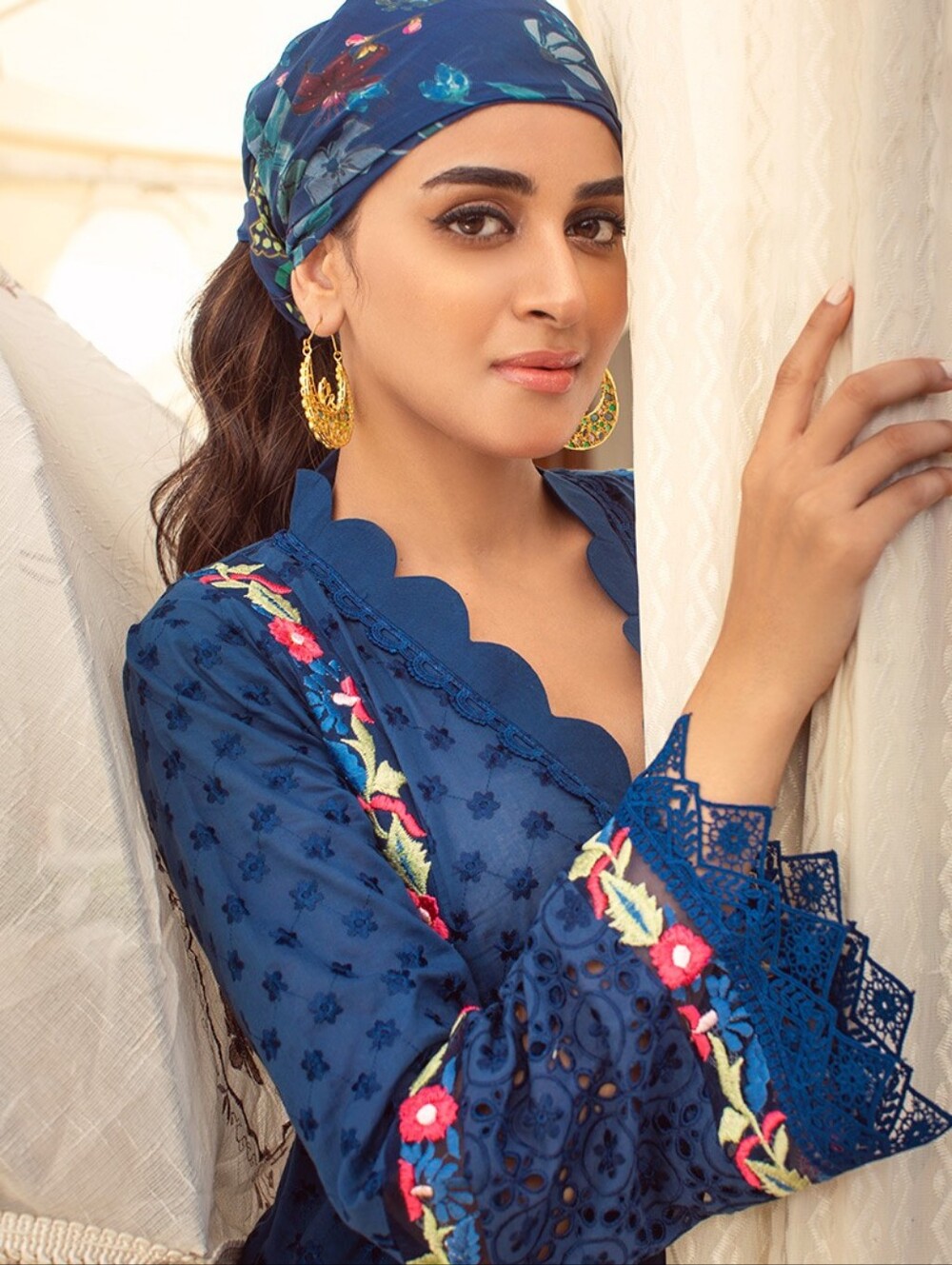 Ansab Jahangir Chikan Blue Mist Size XS - Picture 2 of 6